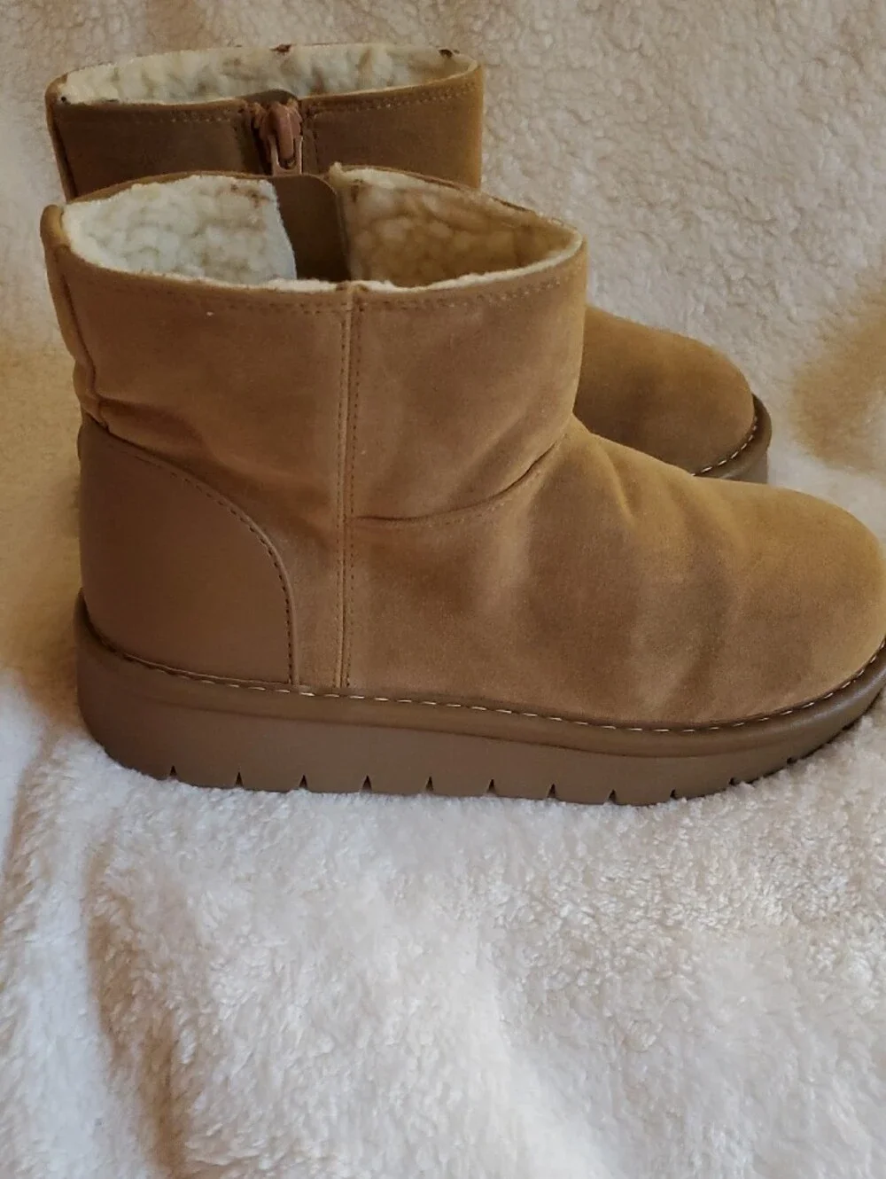 Cat & Jack Cognac/Honor Faux Suede Sherpa-Lined Ankle Boots Toddler Size 13 NWT